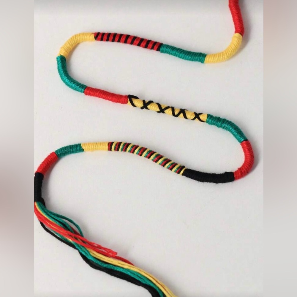 Colorful Hair Accessory - Picture 5 of 7